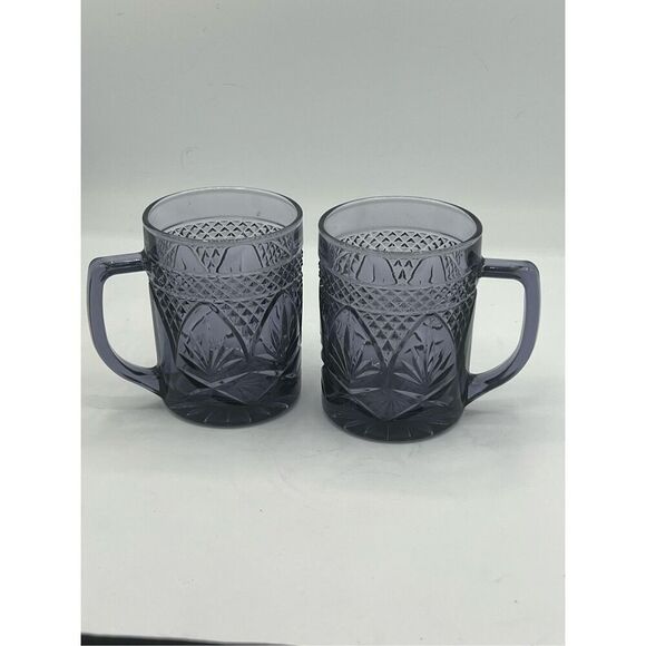 Set Of 2 Vintage Crystal d' Arques Durand Amethyst Purple Glass Coffee Tea Mugs - Picture 1 of 7